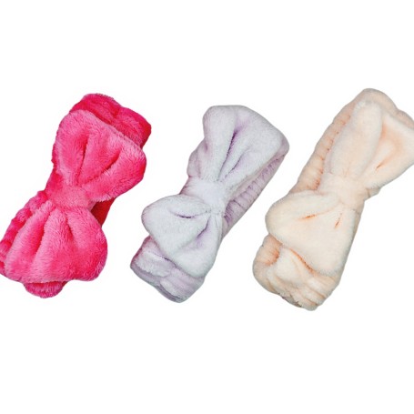 VALERINA CON MOÑO $25