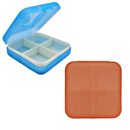 PASTILLERO 4 DIVISIONES $15
